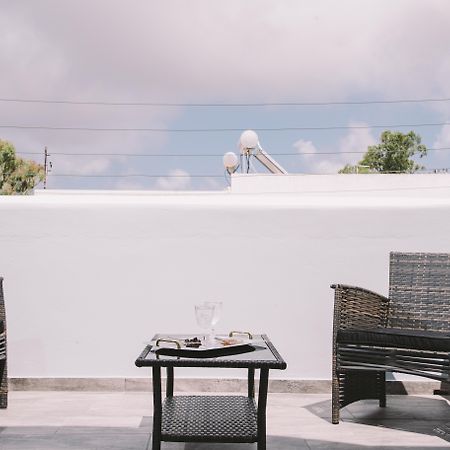 Oasis Suites Fira Exteriér fotografie