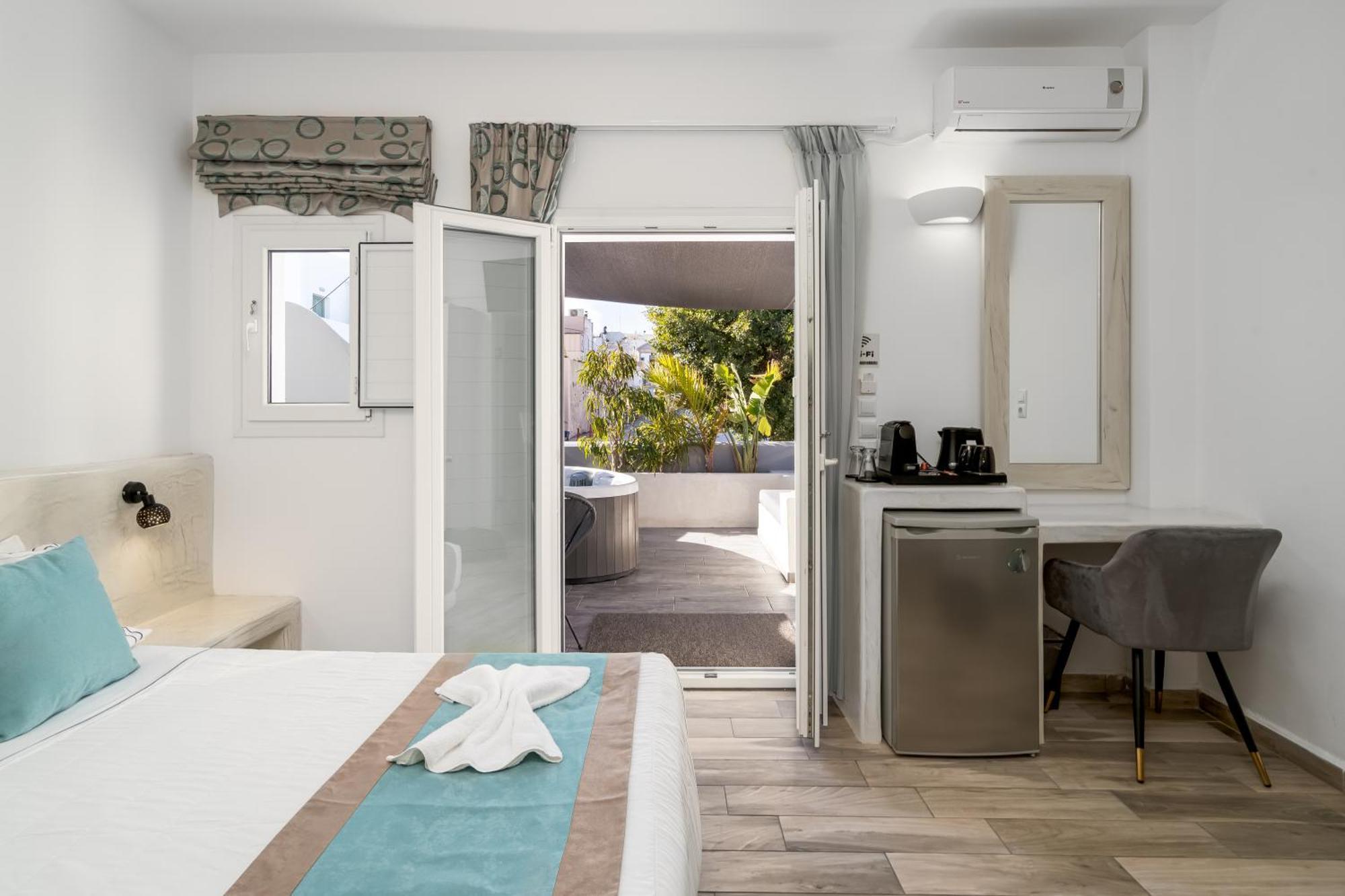 Oasis Suites Fira Exteriér fotografie