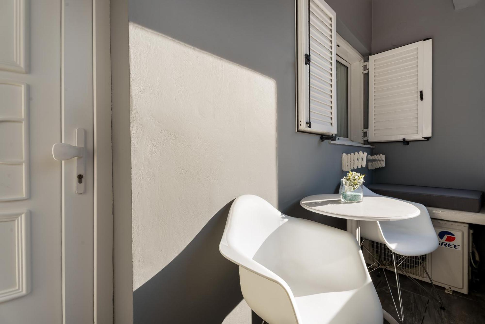 Oasis Suites Fira Exteriér fotografie