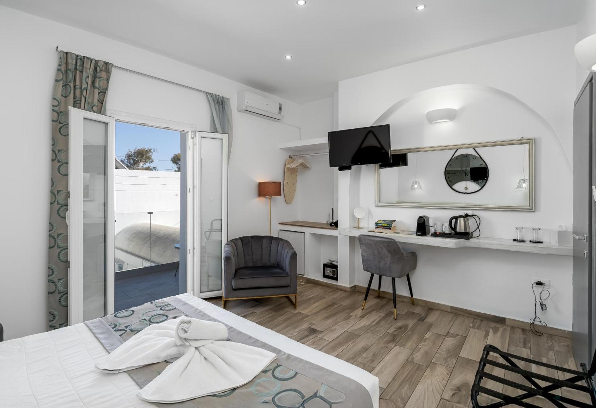 Oasis Suites Fira Exteriér fotografie