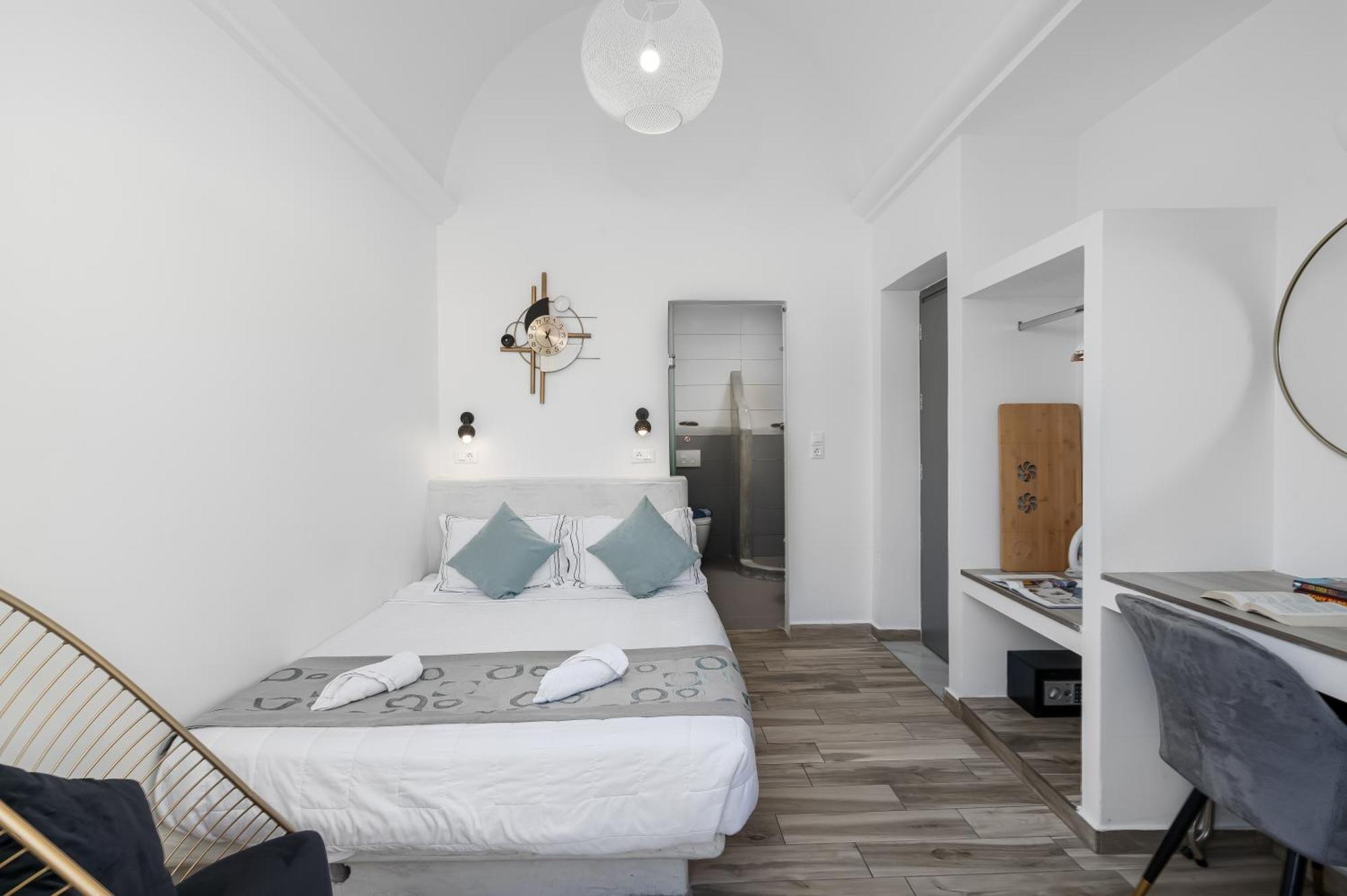 Oasis Suites Fira Exteriér fotografie